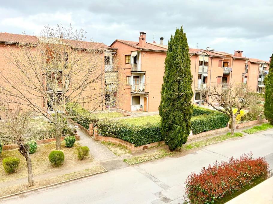 Appartamento Comfyspot Rosia Esterno foto