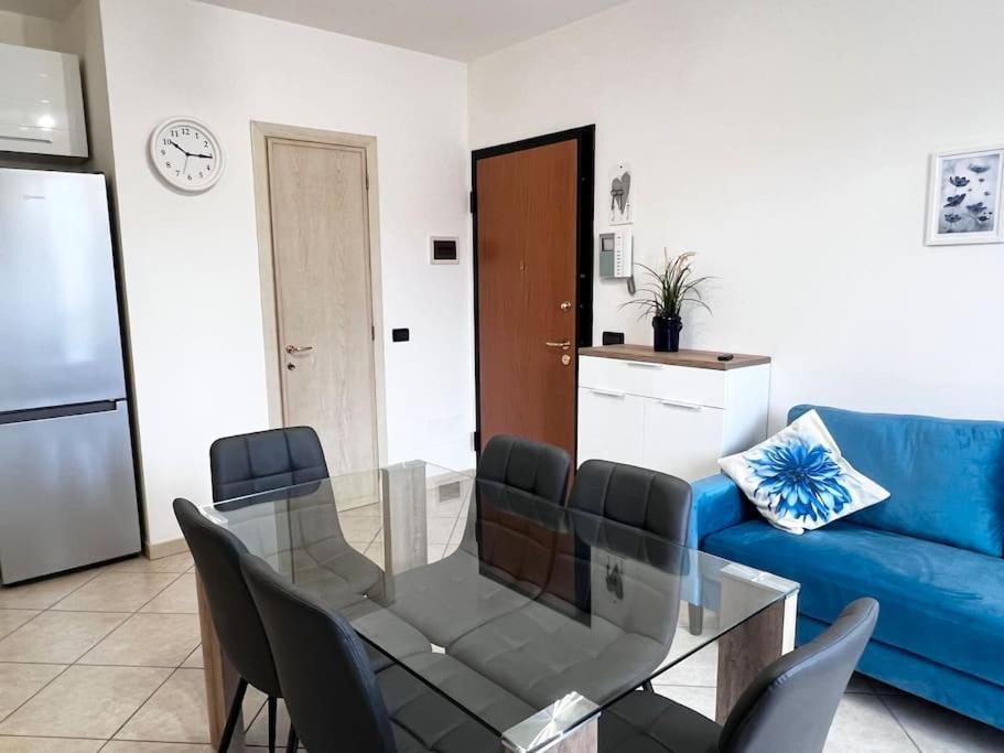 Appartamento Comfyspot Rosia Esterno foto