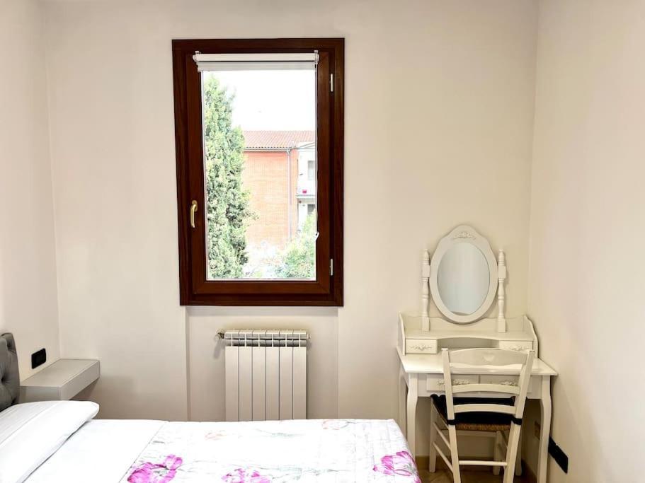 Appartamento Comfyspot Rosia Esterno foto