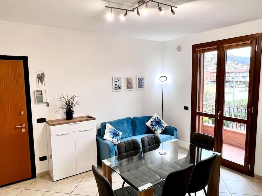 Appartamento Comfyspot Rosia Esterno foto